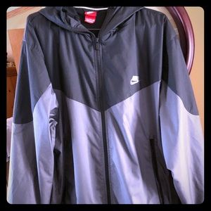 XXL black & light grey Nike windbreaker